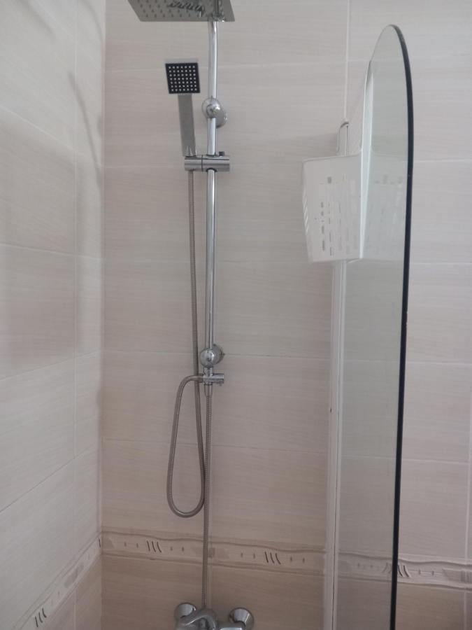 Barlee'S Apartment Paralimni Dış mekan fotoğraf