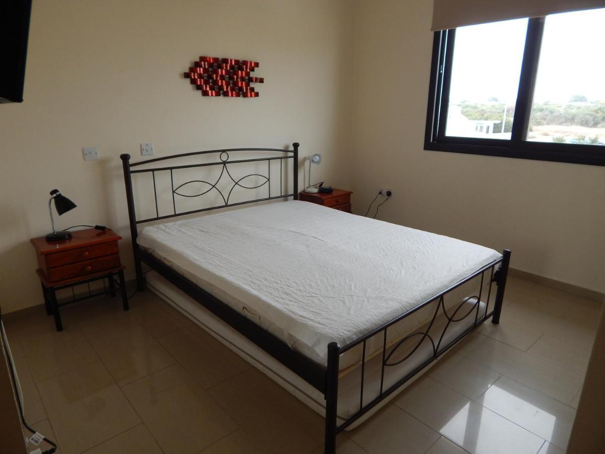Barlee'S Apartment Paralimni Dış mekan fotoğraf