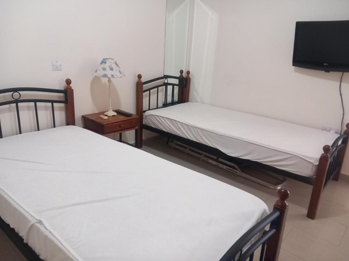 Barlee'S Apartment Paralimni Dış mekan fotoğraf